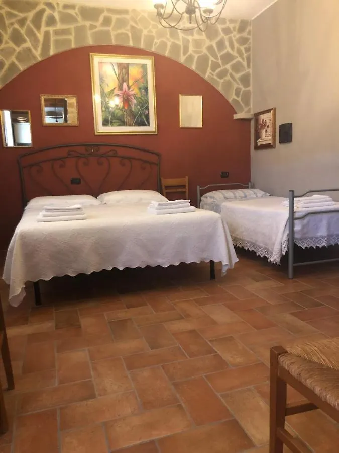 Guest house L'Angolo Di Dany Pianello  Italy